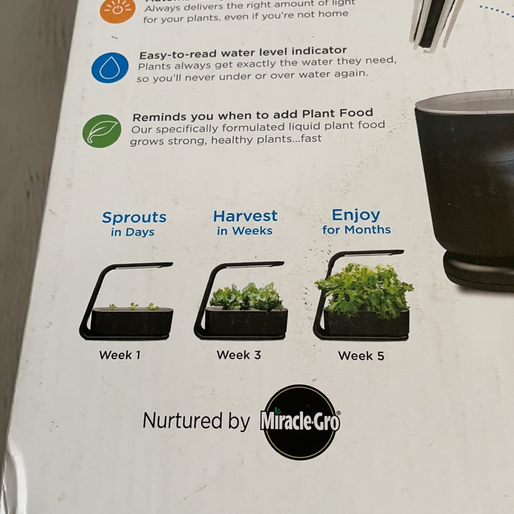 AeroGarden Sprout - Picture 7 of 8